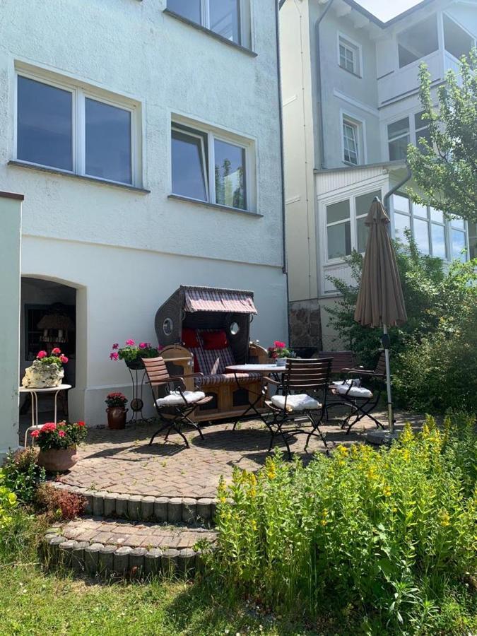 Villa Victoria Mit Meerblick ザスニッツ エクステリア 写真